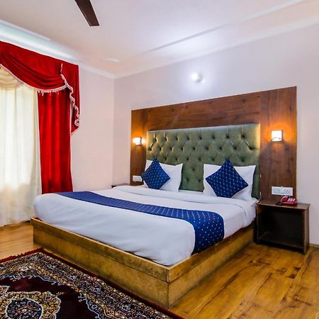 Mha Hotels The Moon Manali Экстерьер фото