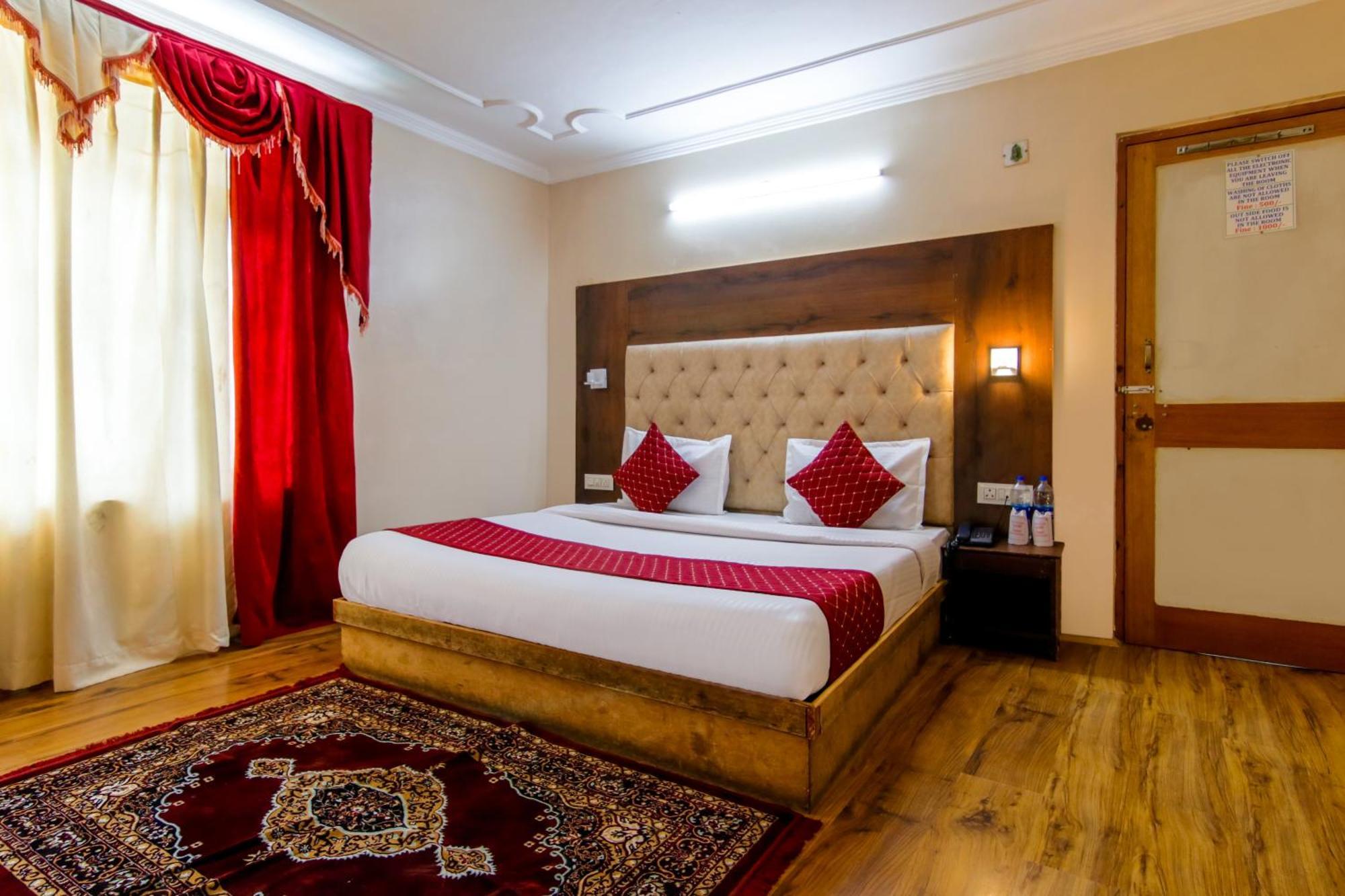 Mha Hotels The Moon Manali Экстерьер фото